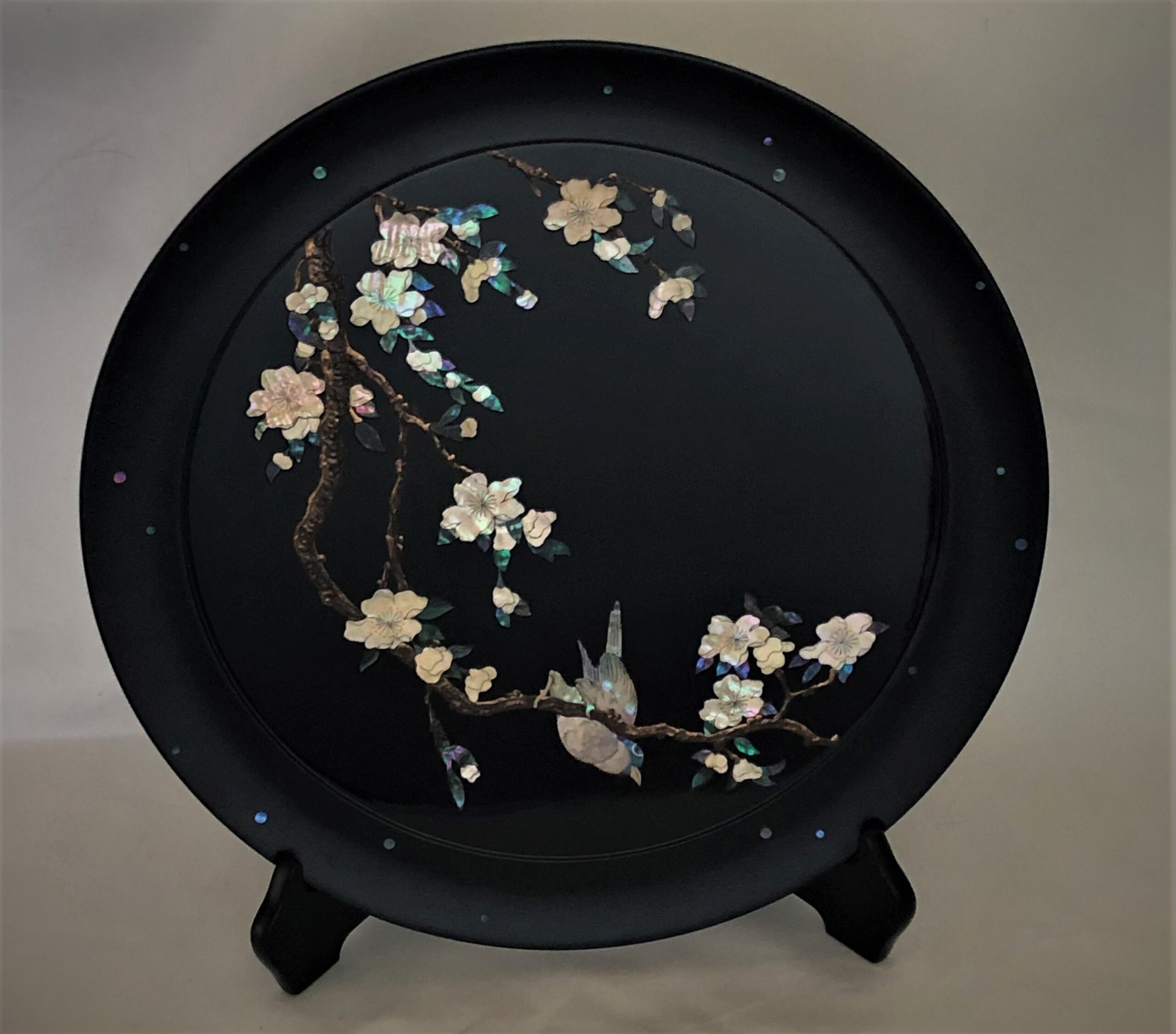 飾り皿 青貝錆絵 桜に鷽 | 武蔵川工房
